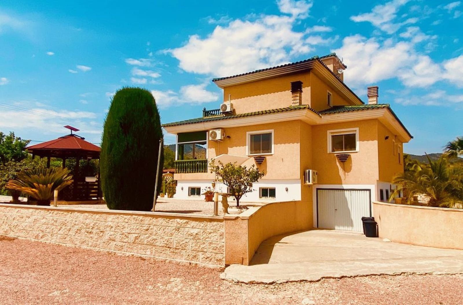4 quarto Moradia para venda em Macisvenda com piscina - 475 000 € (Ref: 9816948)