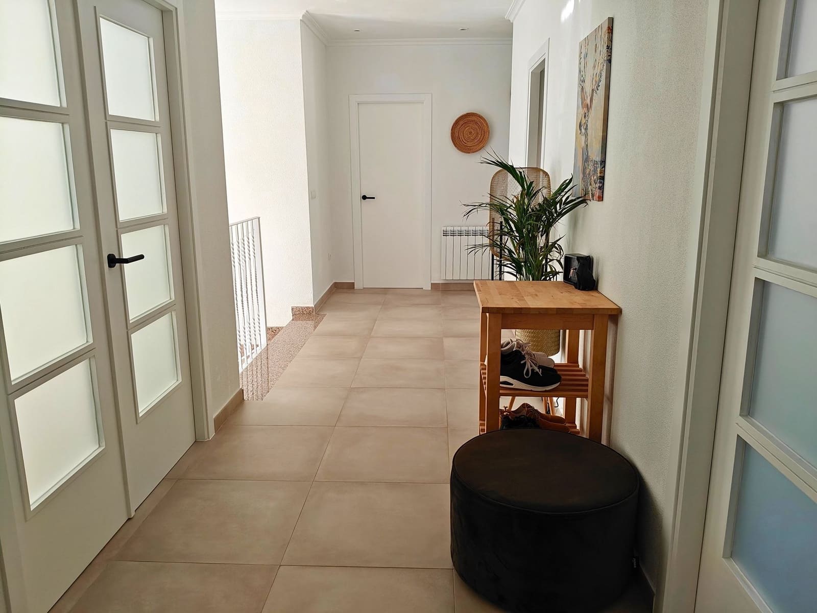 3 bedroom Villa for sale in Sax with pool garage - € 459,995 (Ref: 9819838)