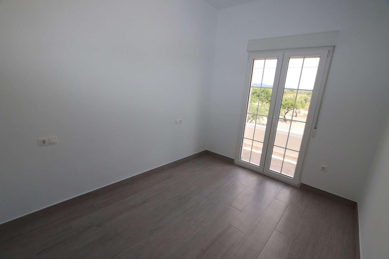 4 soveværelse Villa til salg i Sax - € 547.000 (Ref: 9824601)