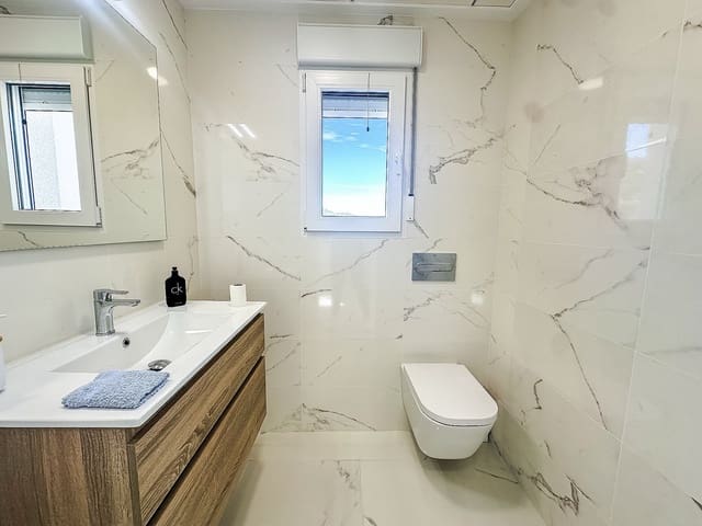 4 soveværelse Villa til salg i Sax med swimmingpool garage - € 423.000 (Ref: 9824602)