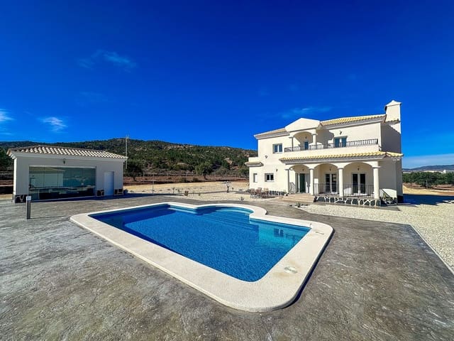 4 soveværelse Villa til salg i Sax med swimmingpool garage - € 423.000 (Ref: 9824602)