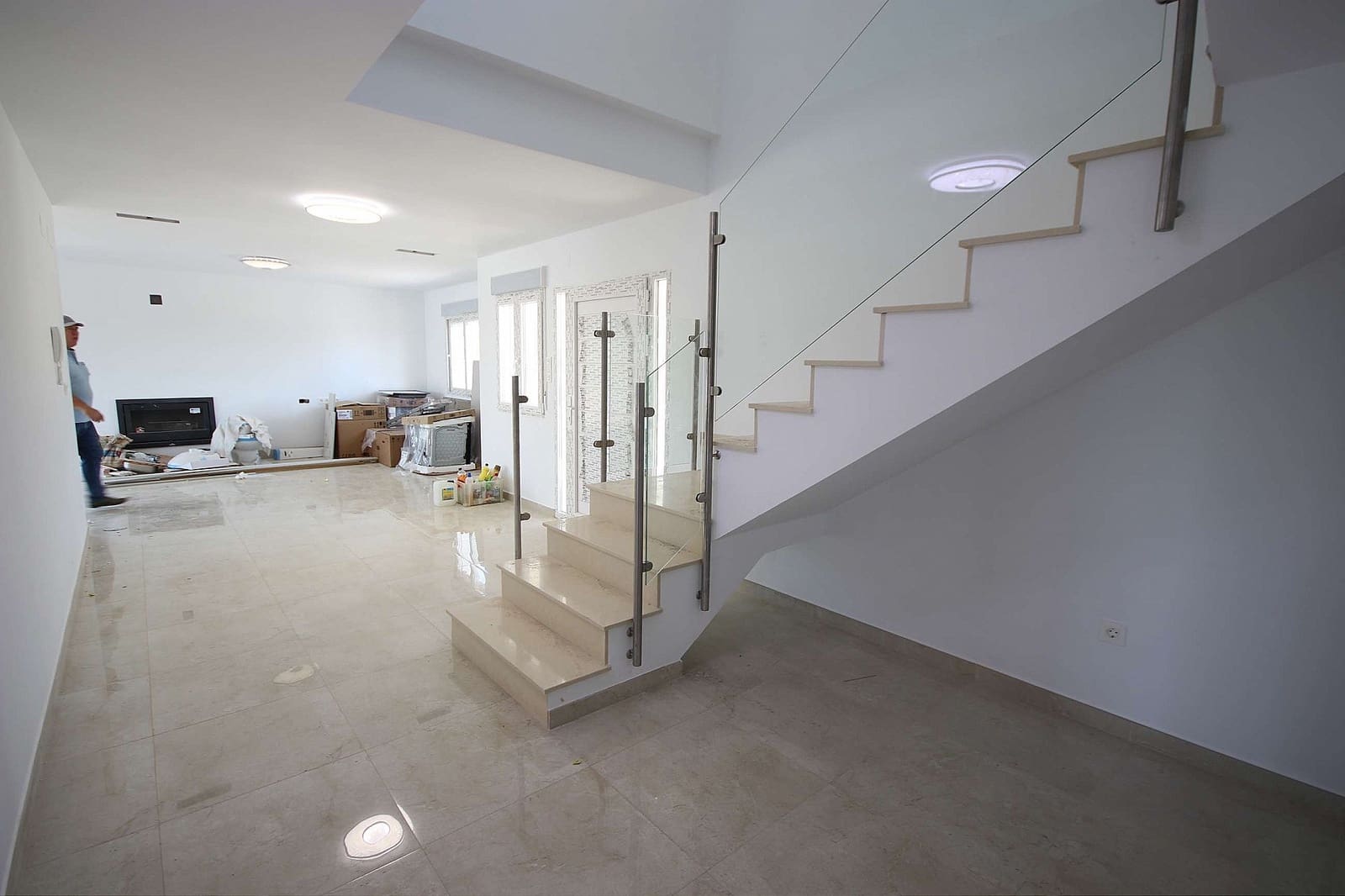 4 soveværelse Villa til salg i Sax med swimmingpool garage - € 491.000 (Ref: 9824603)