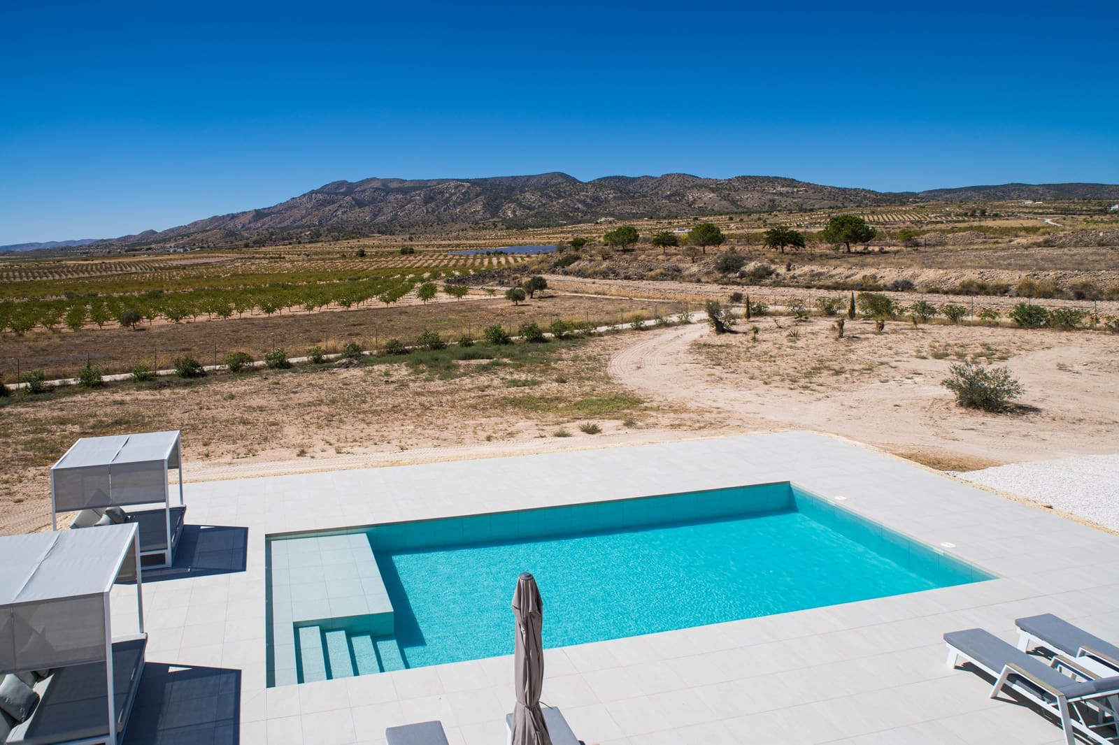 3 camera da letto Villa in vendita in Pinoso con piscina - 349.995 € (Rif: 9826151)