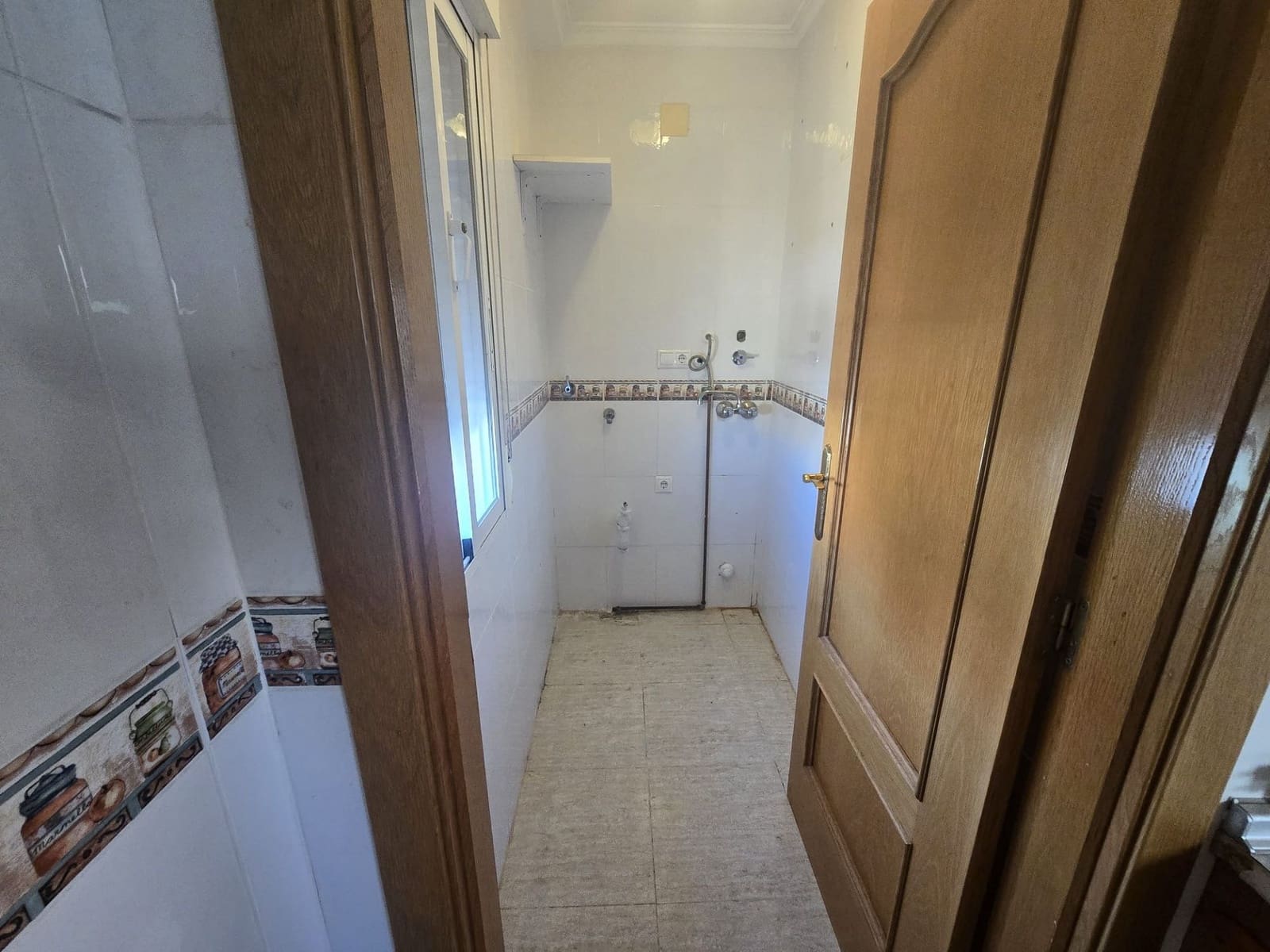 5 bedroom Villa for sale in Monforte del Cid with pool - € 349,995 (Ref: 9828230)