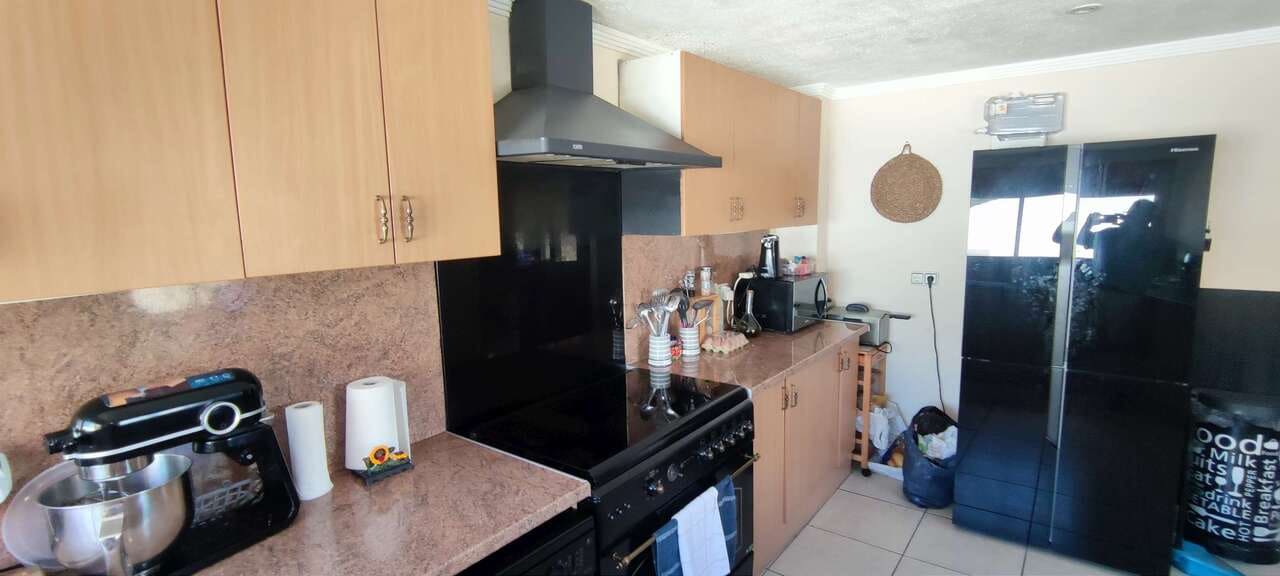 Casa de 3 habitaciones en Casas del Senor en venta - 139.950 € (Ref: 9830558)