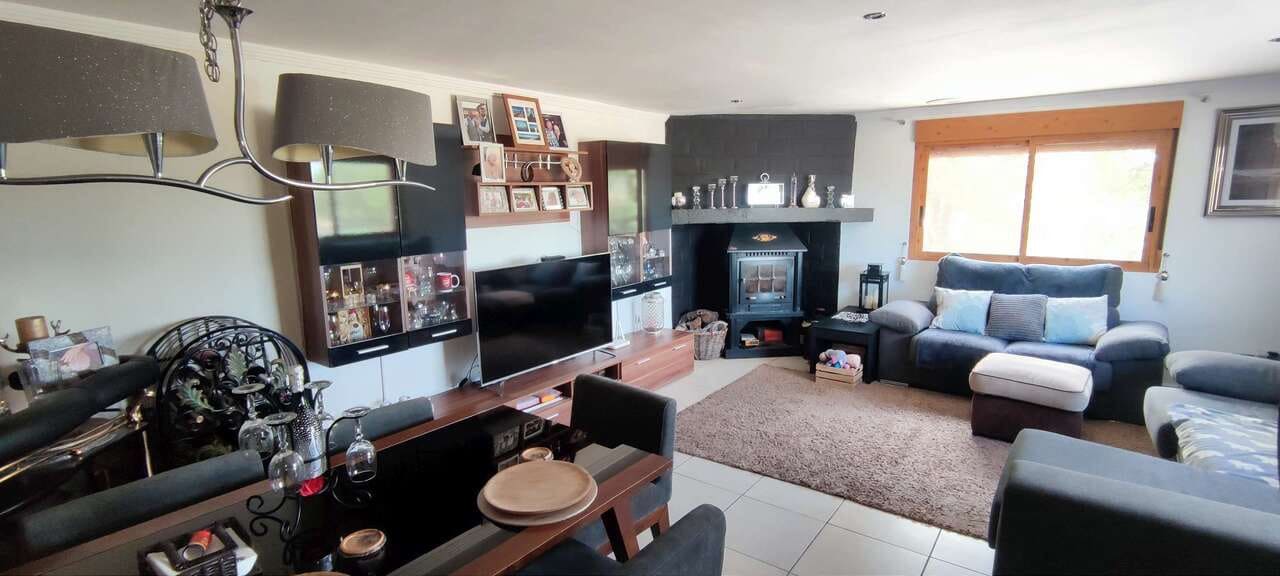 Casa de 3 habitaciones en Casas del Senor en venta - 139.950 € (Ref: 9830558)