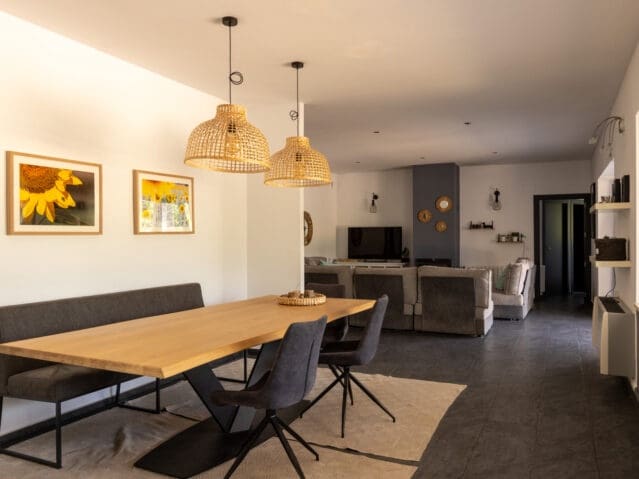 5 bedroom Villa for sale in Biar with pool - € 499,000 (Ref: 9830565)