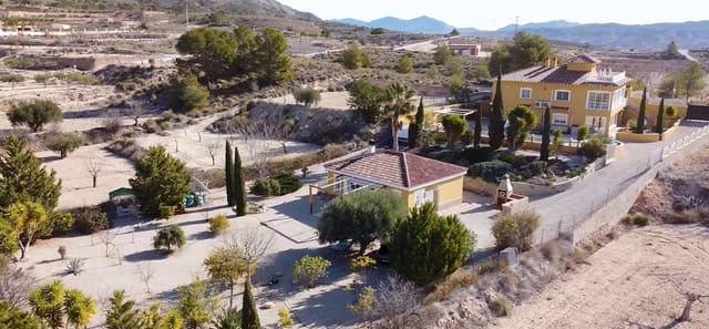 6 slaapkamer Villa te koop in Macisvenda, Abanilla met zwembad garage - € 544.500 (Ref: 9830566)