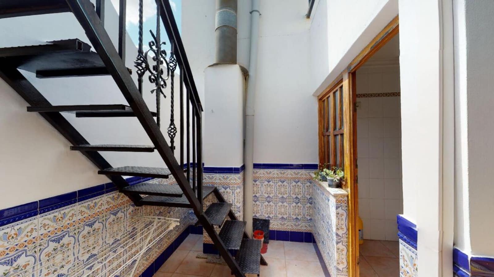 4 soveværelse Villa til salg i Sax - € 450.000 (Ref: 9830571)