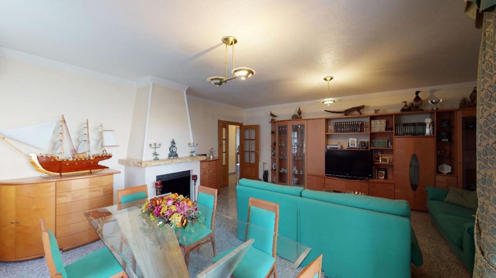4 soveværelse Villa til salg i Sax - € 450.000 (Ref: 9830571)
