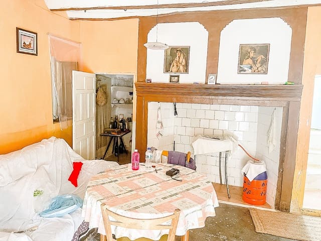 2 soveværelse Byhus til salg i Lezuza - € 12.000 (Ref: 9830600)