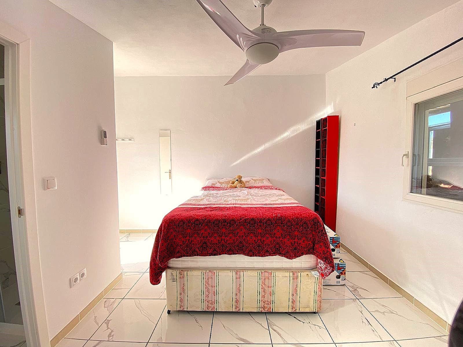 4 bedroom Villa for sale in Lel - € 390,000 (Ref: 9835129)