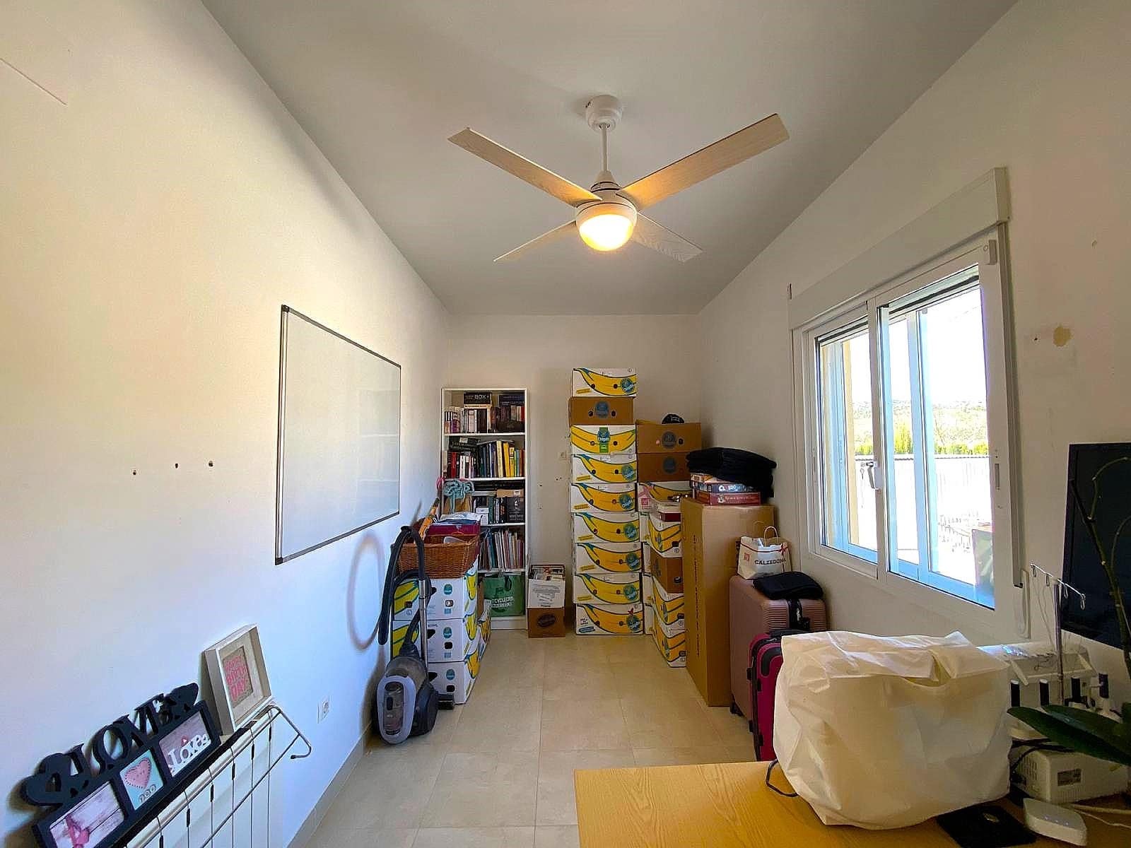 4 bedroom Villa for sale in Lel - € 390,000 (Ref: 9835129)