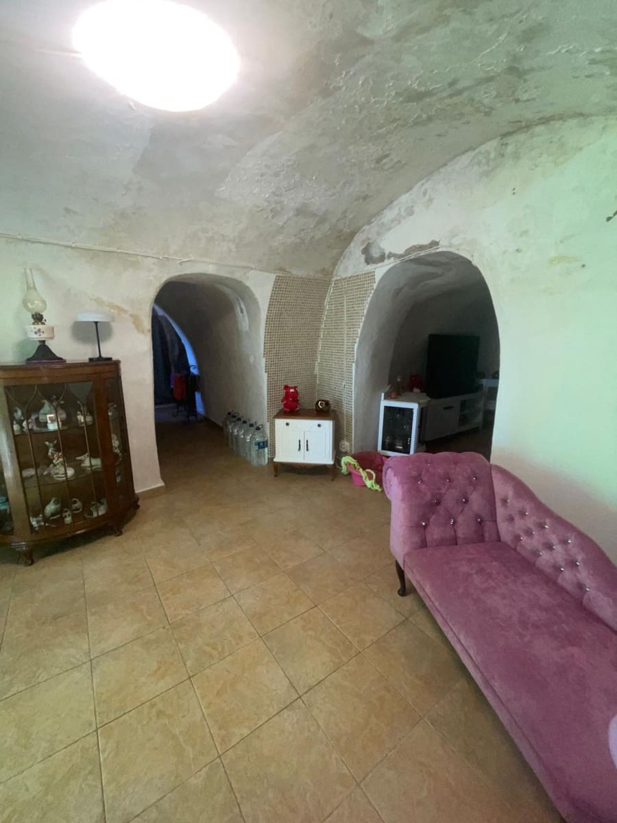Casa Cueva de 3 habitaciones en Pinoso en venta - 135.995 € (Ref: 9838844)
