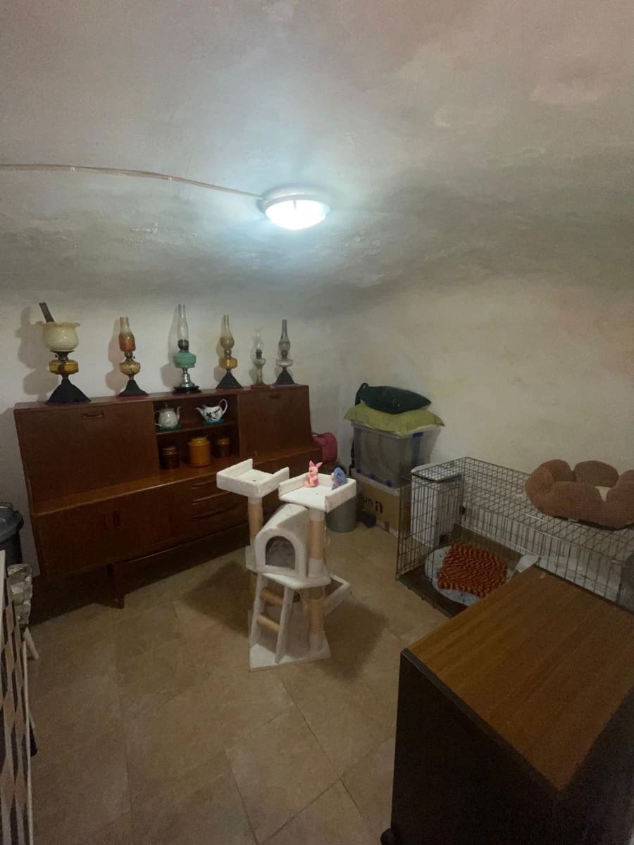 Casa Cueva de 3 habitaciones en Pinoso en venta - 135.995 € (Ref: 9838844)