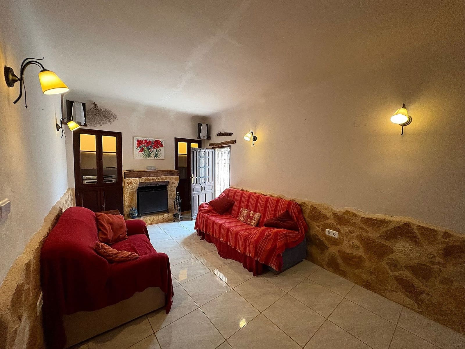 5 quarto Moradia Geminada para venda em Pinoso com piscina garagem - 299 995 € (Ref: 9844797)