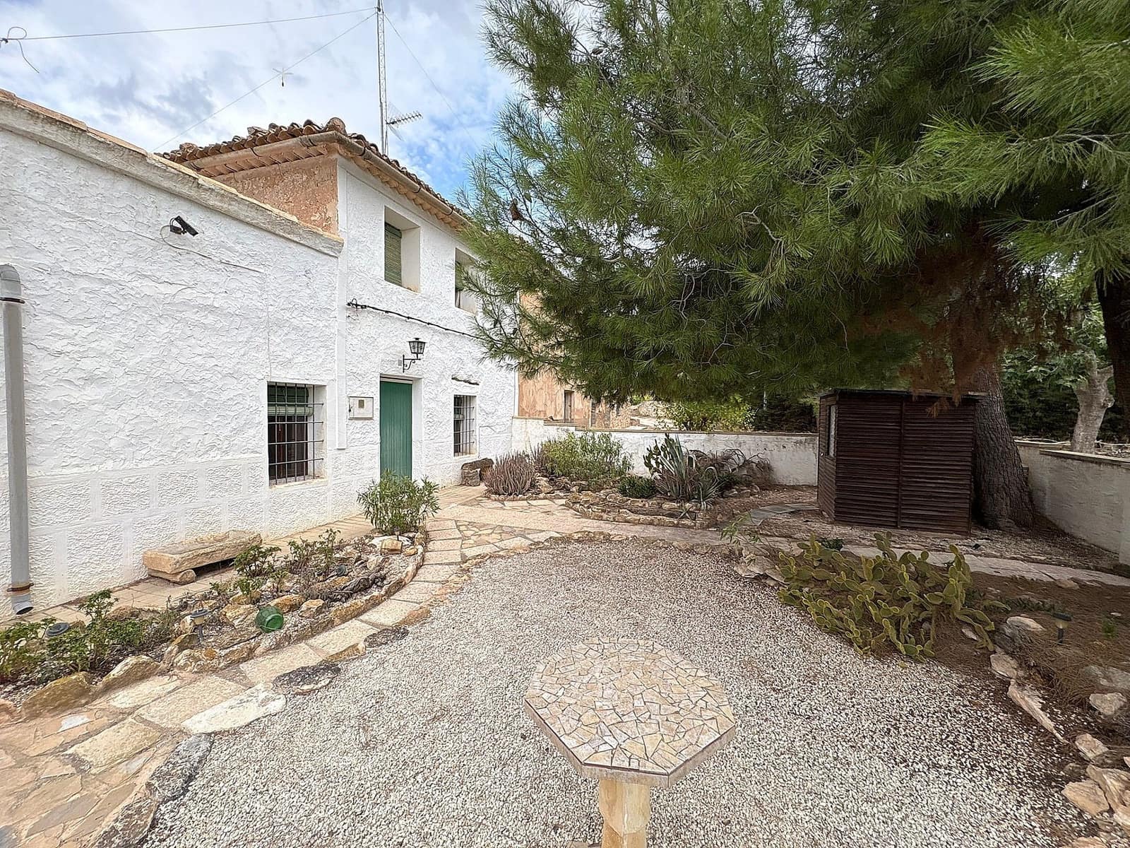 5 quarto Moradia Geminada para venda em Pinoso com piscina garagem - 299 995 € (Ref: 9844797)
