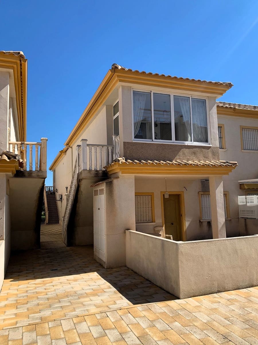 2 bedroom Apartment for sale in Castalla - € 119,999 (Ref: 9844800)