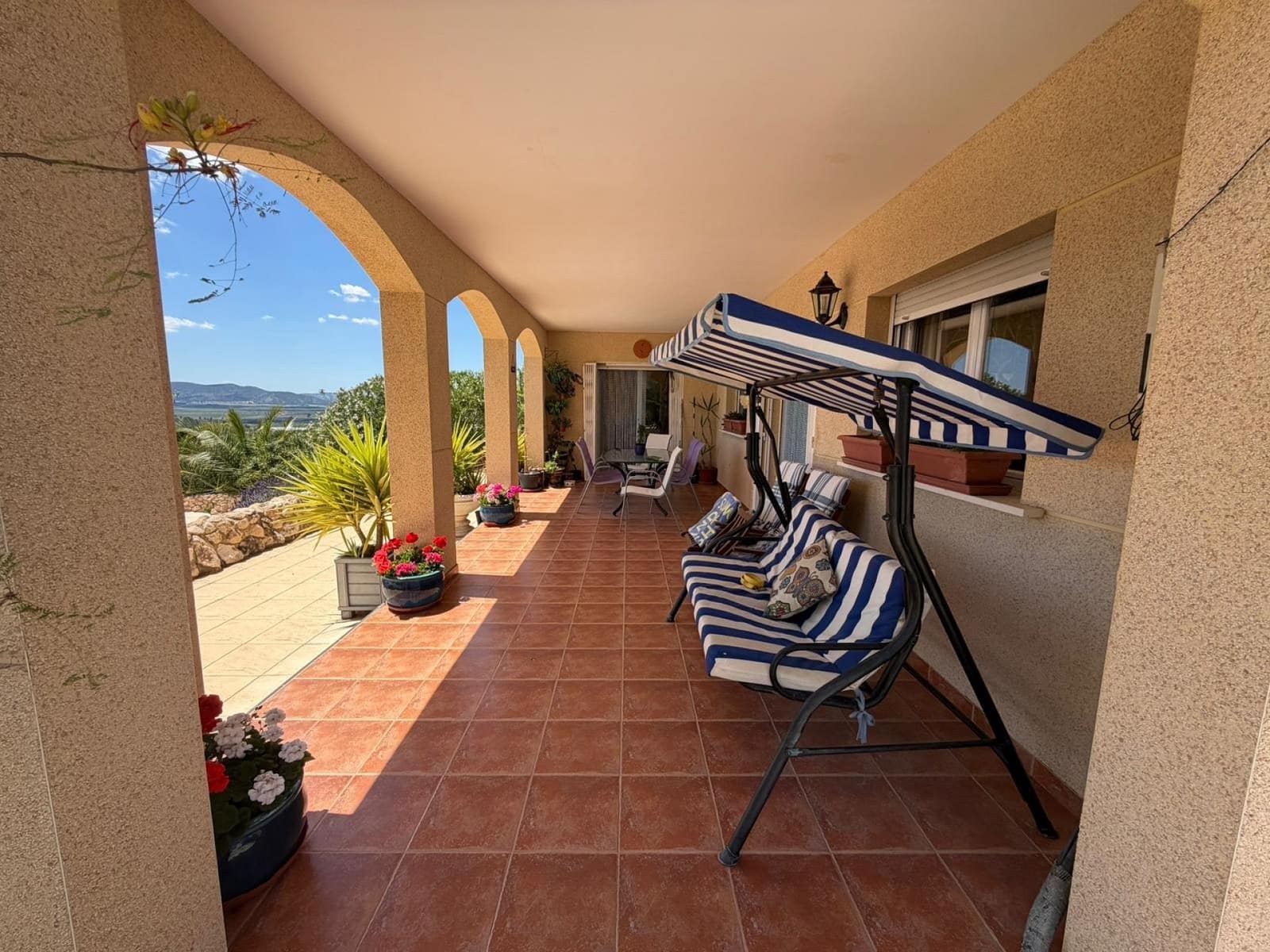 3 slaapkamer Villa te koop in Sax met zwembad garage - € 349.995 (Ref: 9848958)
