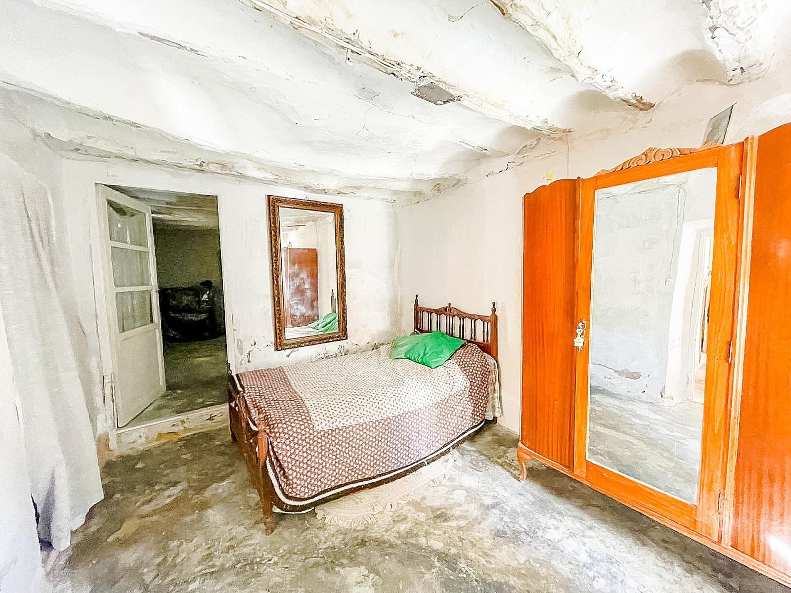 2 bedroom Townhouse for sale in Lezuza - € 12,000 (Ref: 9850901)