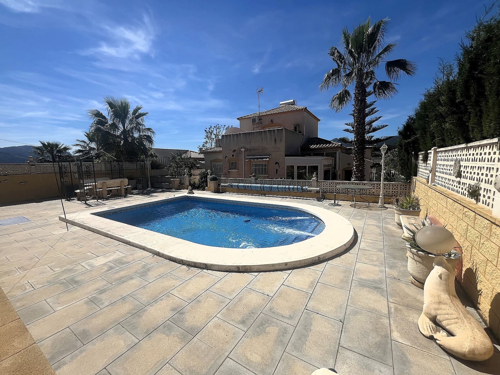 4 bedroom Villa for sale in Castalla - € 295,000 (Ref: 9850902)
