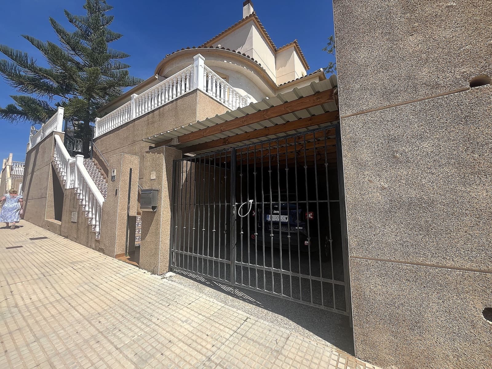 4 bedroom Villa for sale in Castalla - € 295,000 (Ref: 9850902)