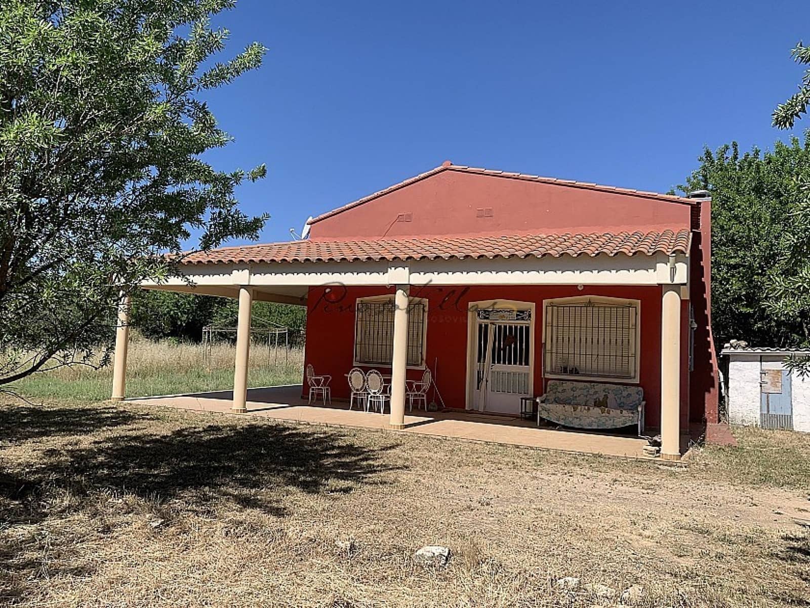 2 bedroom Finca/Country House for sale in Teresa de Cofrentes - € 119,995 (Ref: 9854816)