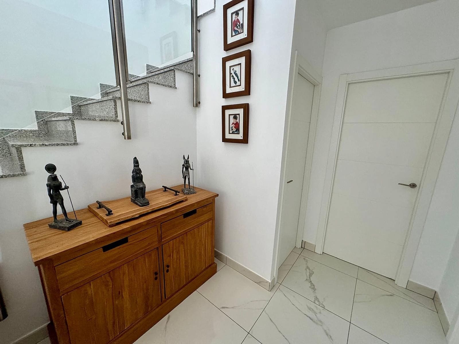 5 Zimmer Villa zu verkaufen in Pinoso mit Pool Garage - 675.000 € (Ref: 9854817)