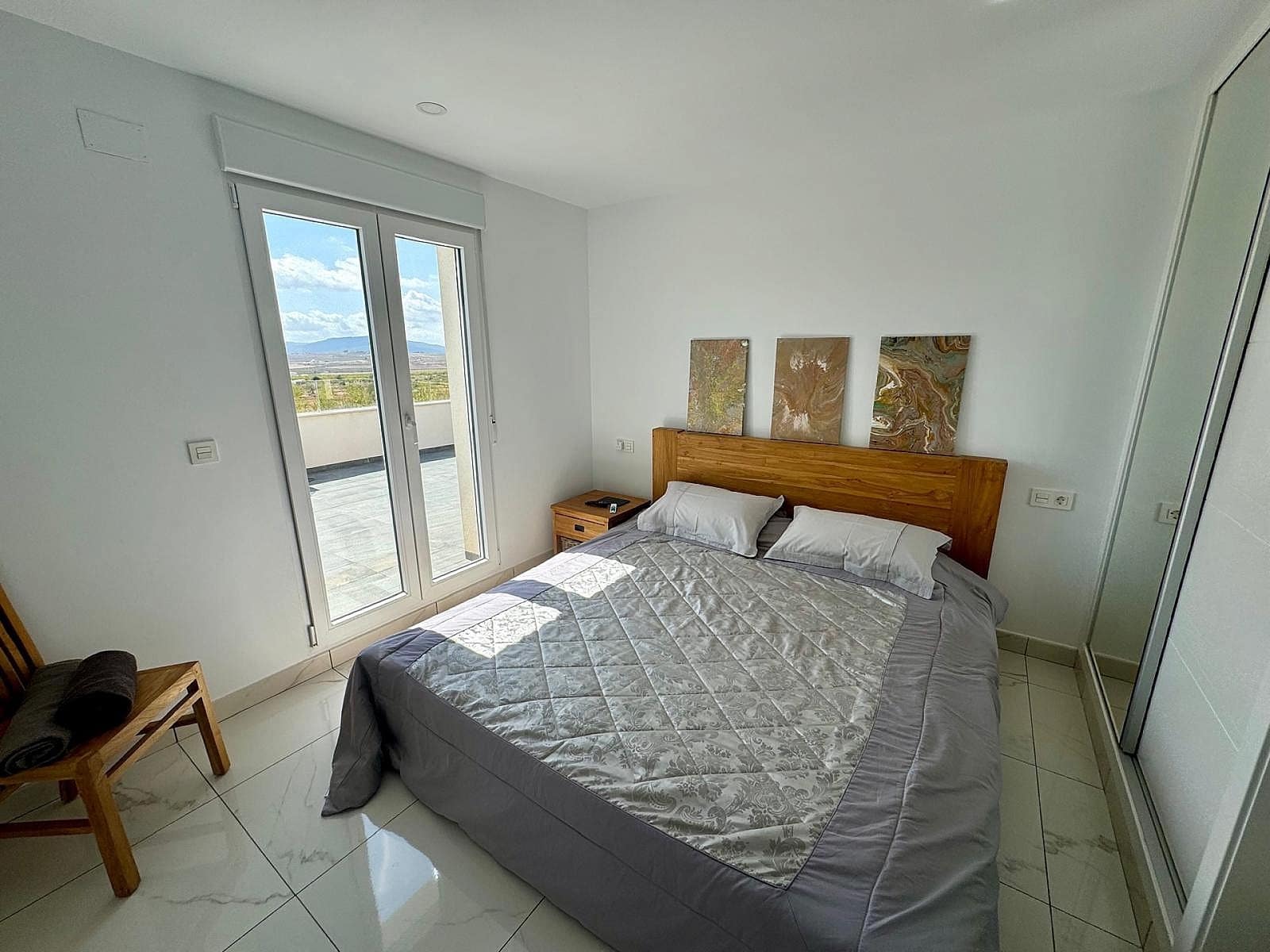 5 Zimmer Villa zu verkaufen in Pinoso mit Pool Garage - 675.000 € (Ref: 9854817)
