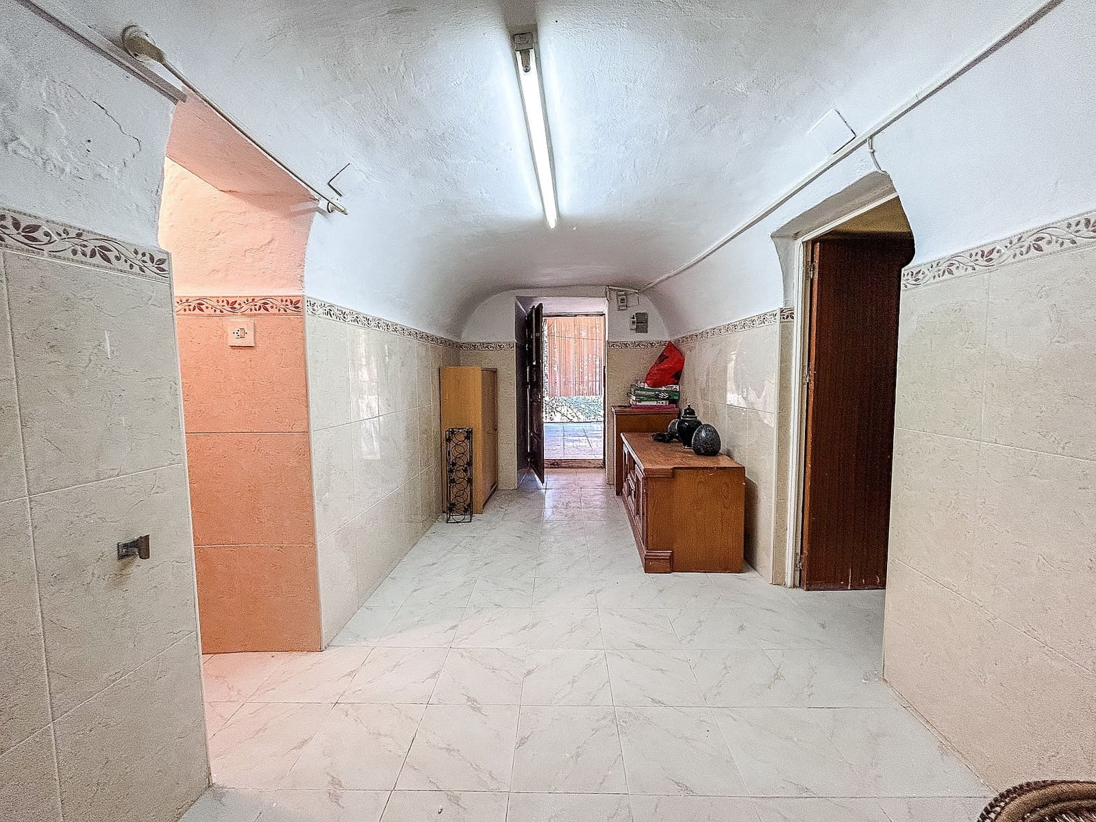 4 slaapkamer Finca/Landhuis te koop in Crevillente / Crevillent - € 130.000 (Ref: 9854845)