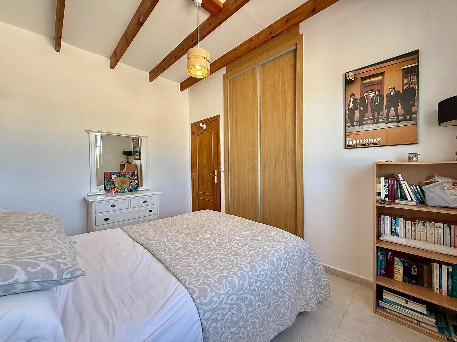 3 bedroom Villa for sale in Jumilla - € 350,000 (Ref: 9854848)