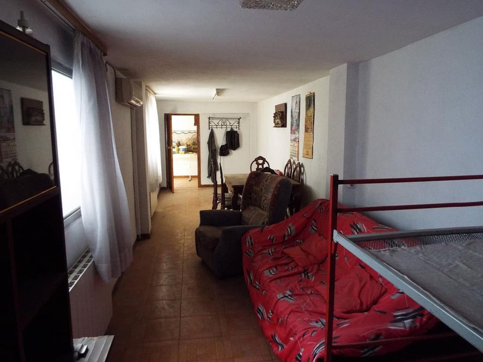 4 makuuhuone Huoneisto myytävänä paikassa Caudete - 88 000 € (Ref: 9861479)