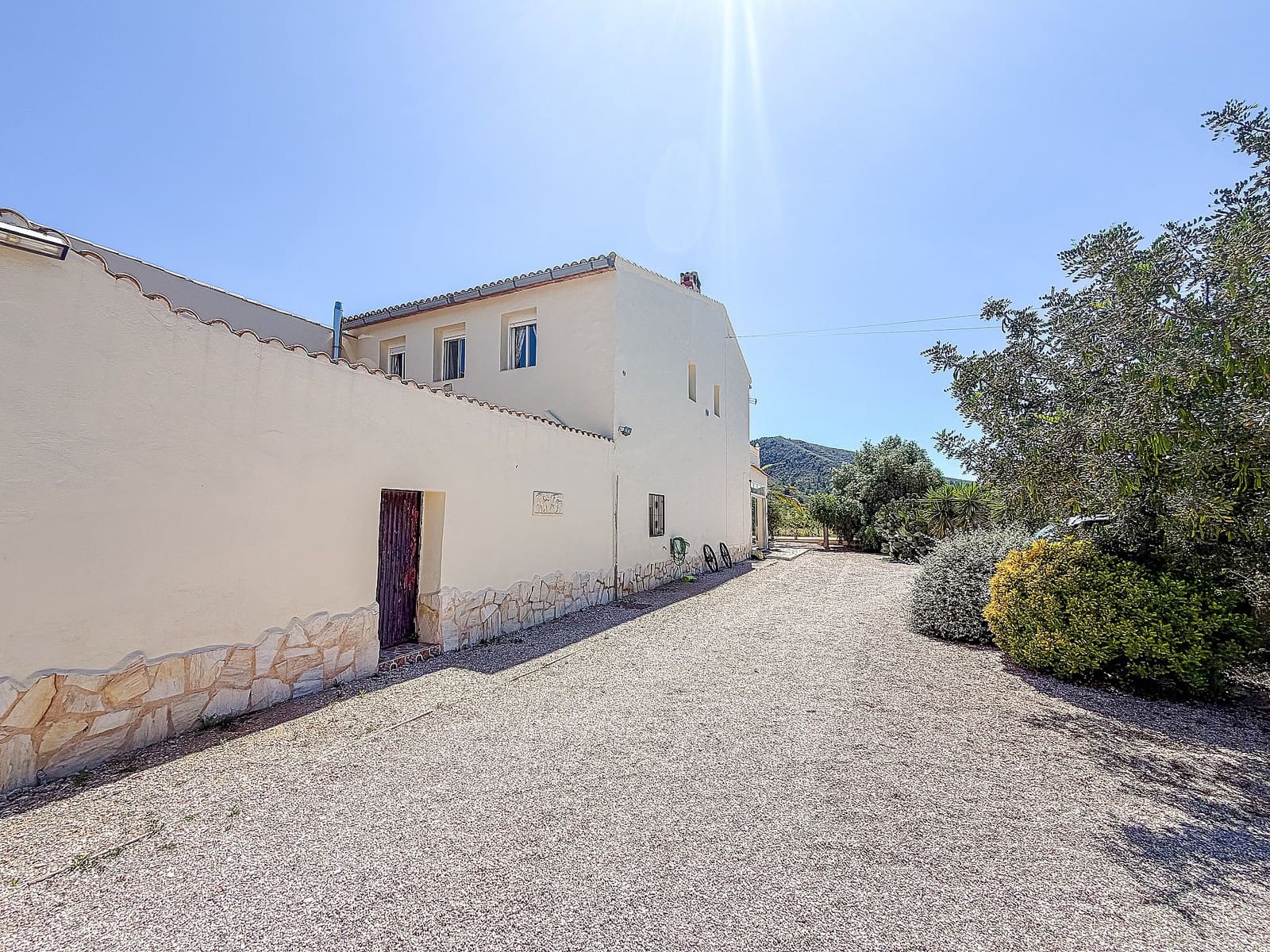 5 bedroom Villa for sale in Jumilla - € 449,995 (Ref: 9861507)