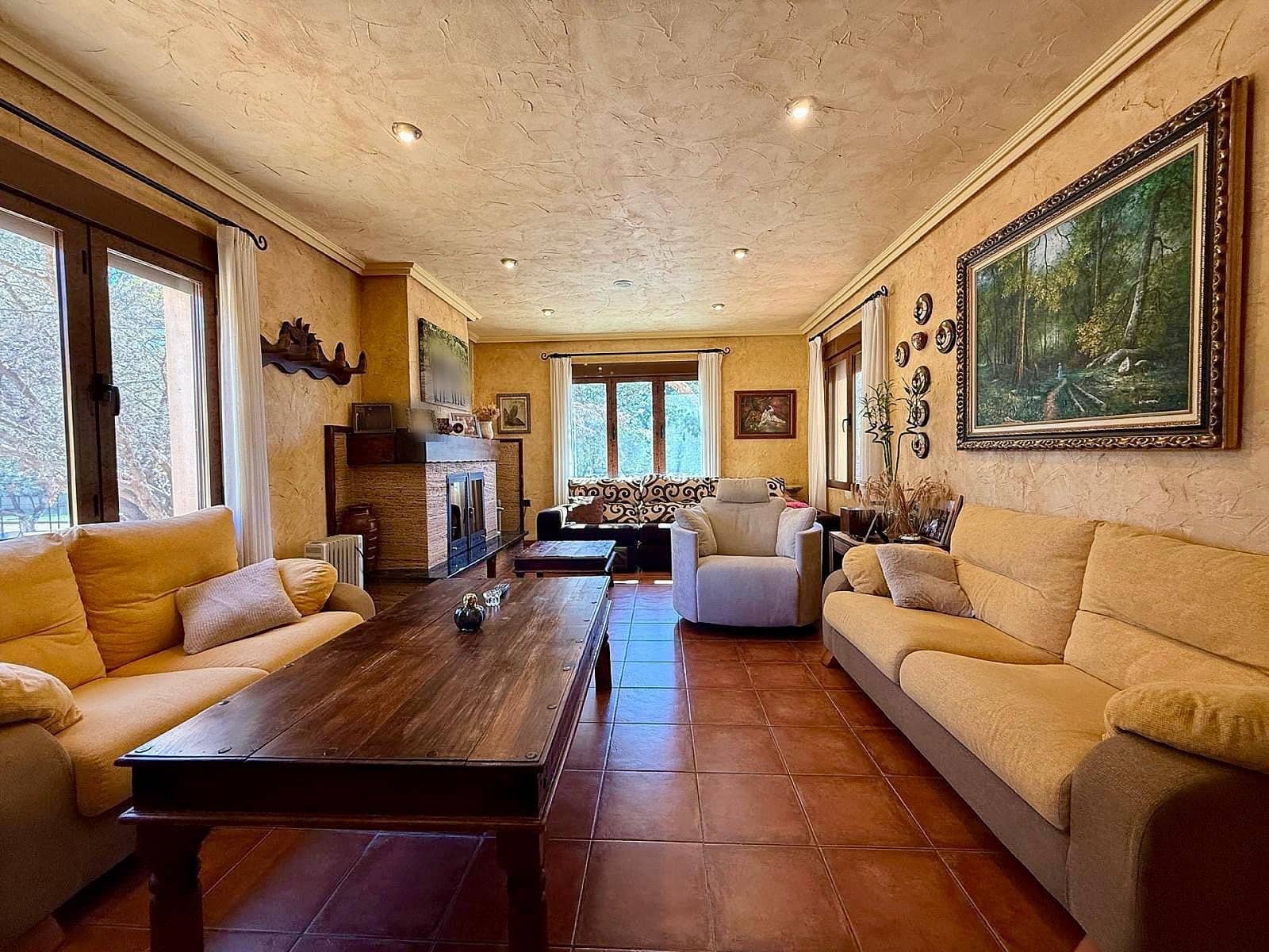 6 bedroom Villa for sale in Salinas - € 949,000 (Ref: 9863983)