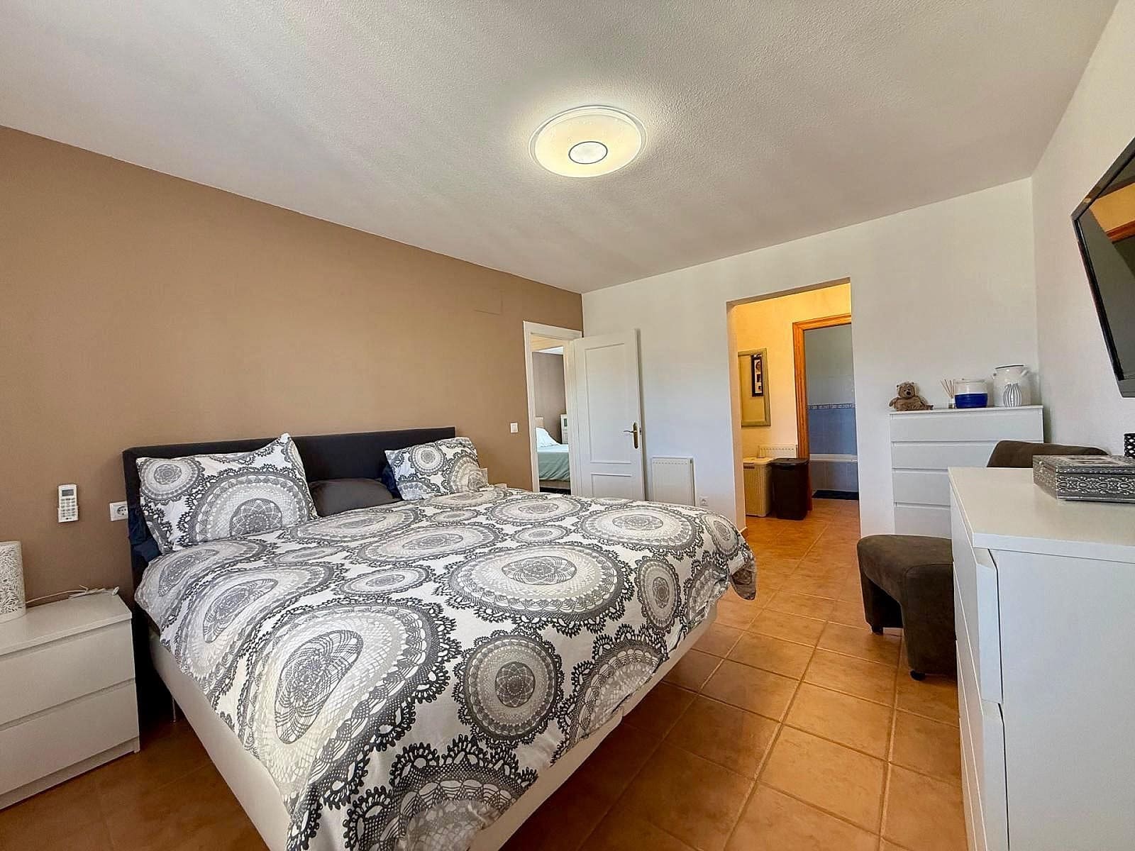 3 bedroom Villa for sale in Torre del Rico - € 349,995 (Ref: 9863984)