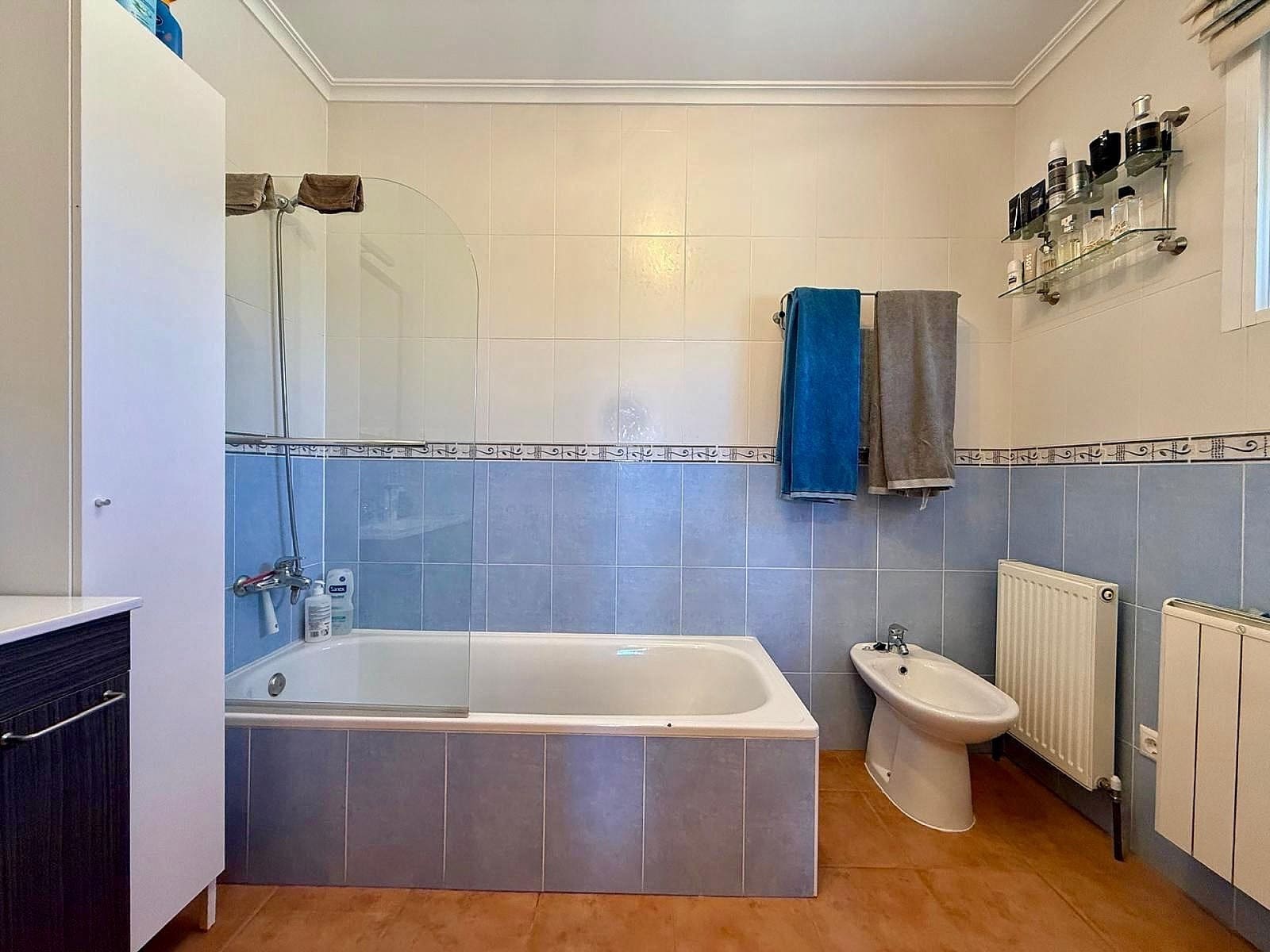 3 bedroom Villa for sale in Torre del Rico - € 349,995 (Ref: 9863984)