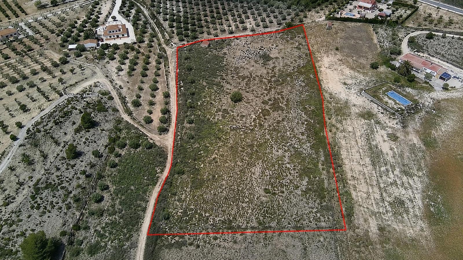 Ubebygd land til salgs i Salinas - € 75 000 (Ref: 9872907)
