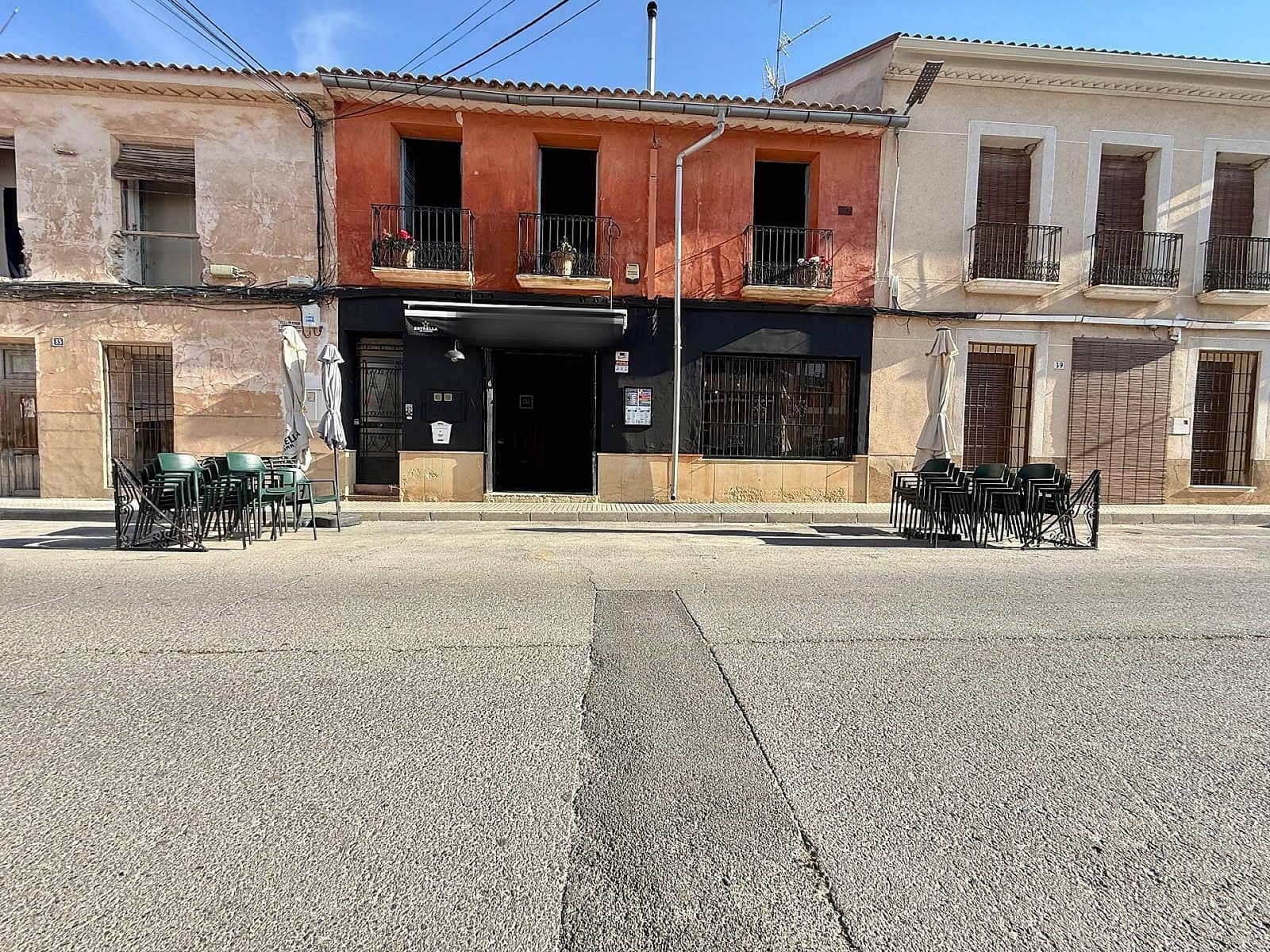 3 quarto Casa em Banda para venda em Pinoso - 370 000 € (Ref: 9875627)