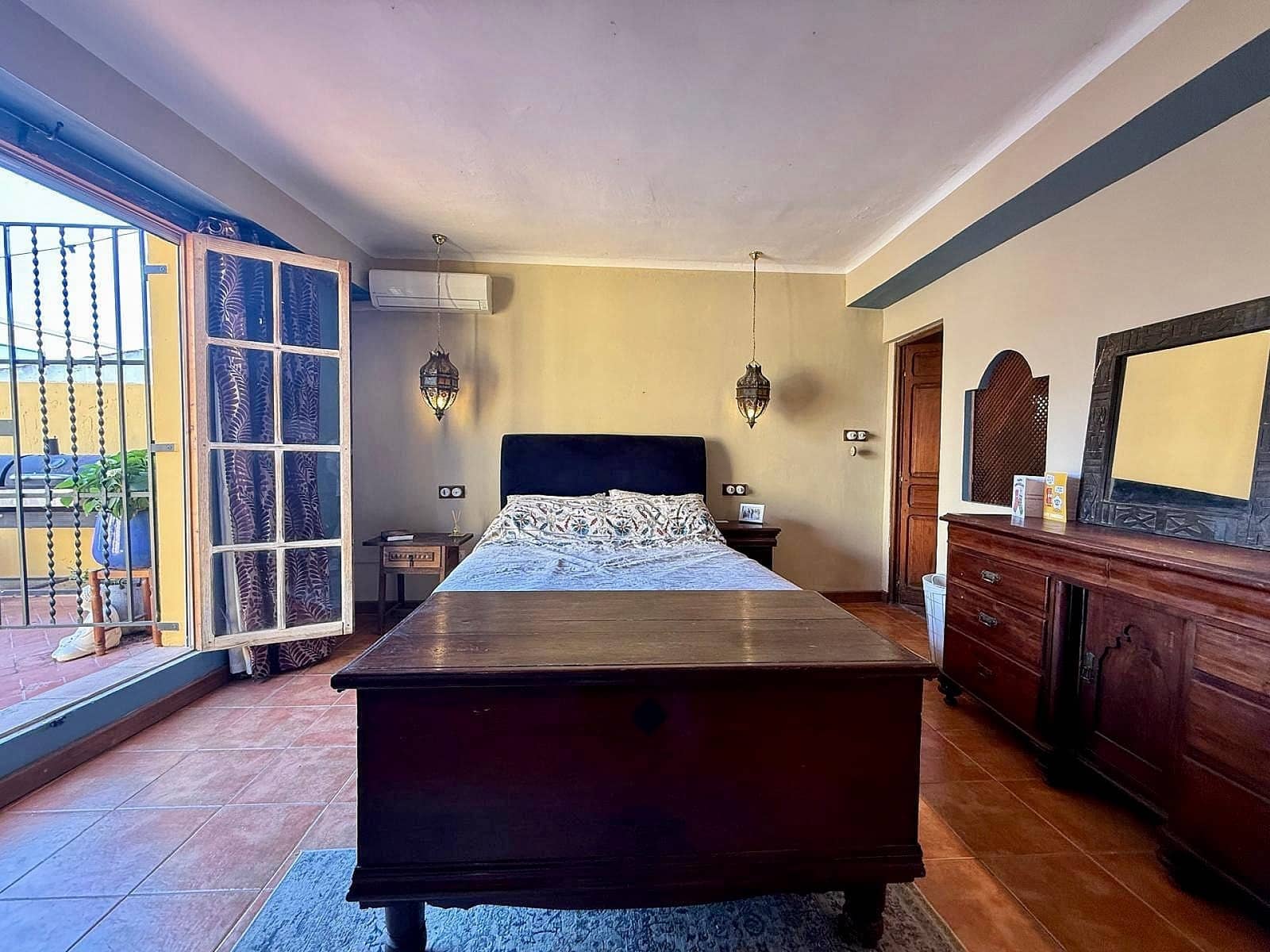 3 quarto Casa em Banda para venda em Pinoso - 370 000 € (Ref: 9875627)