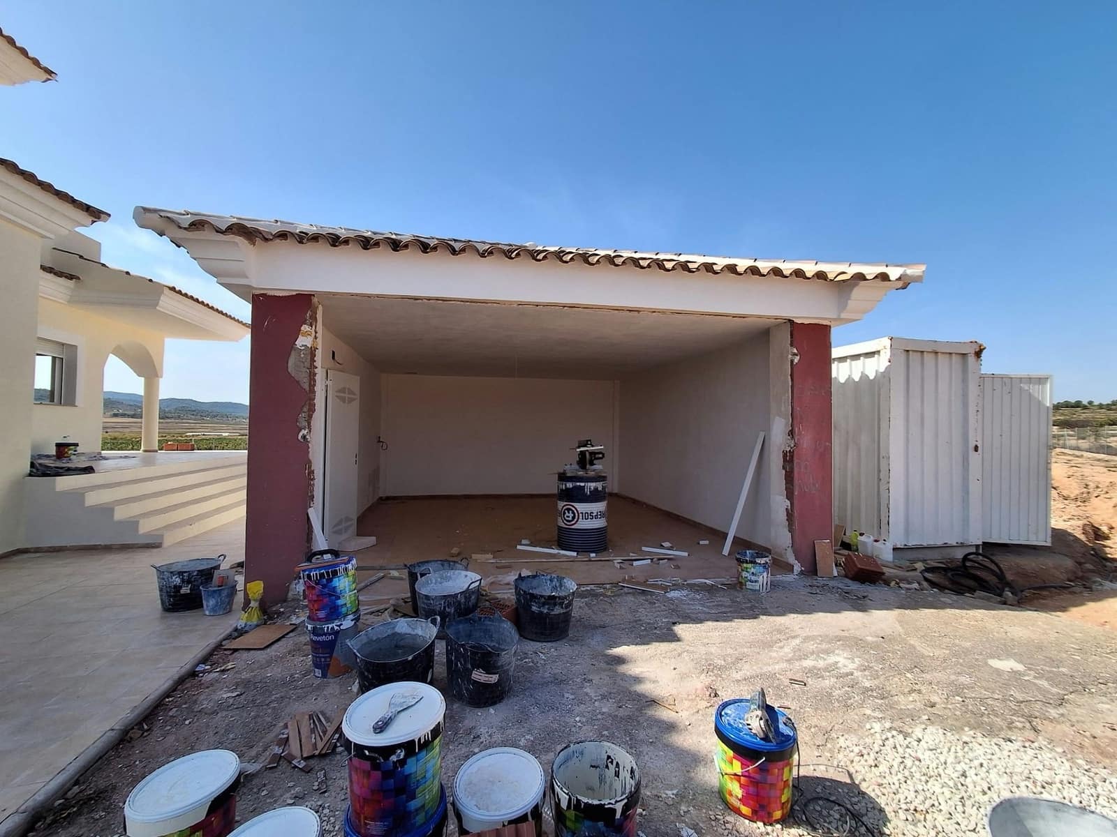 5 bedroom Finca/Country House for sale in Pinoso with pool garage - € 485,000 (Ref: 9883974)