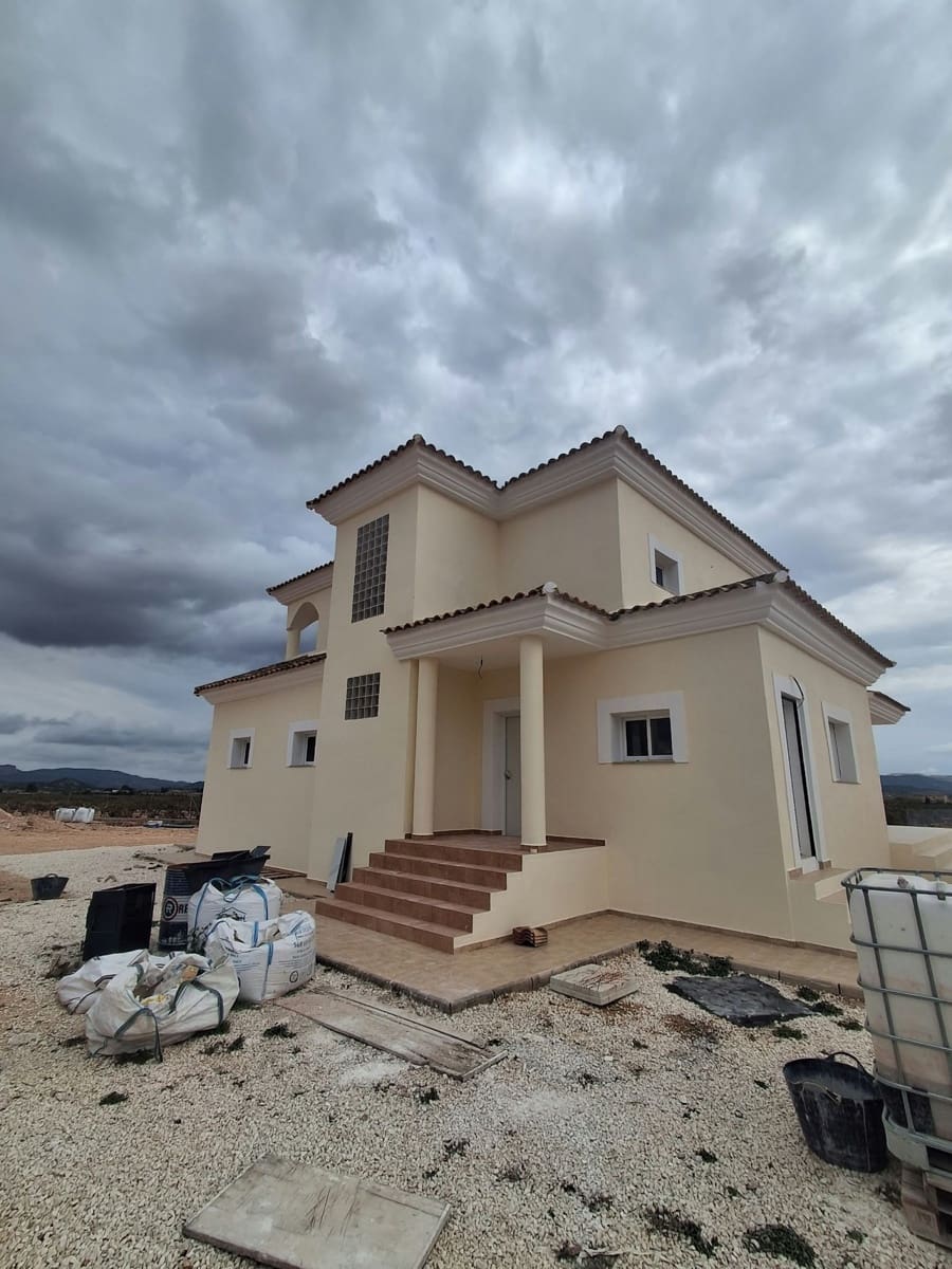 5 soverom Finca/Herregård til salgs i Pinoso med svømmebasseng garasje - € 485 000 (Ref: 9883974)