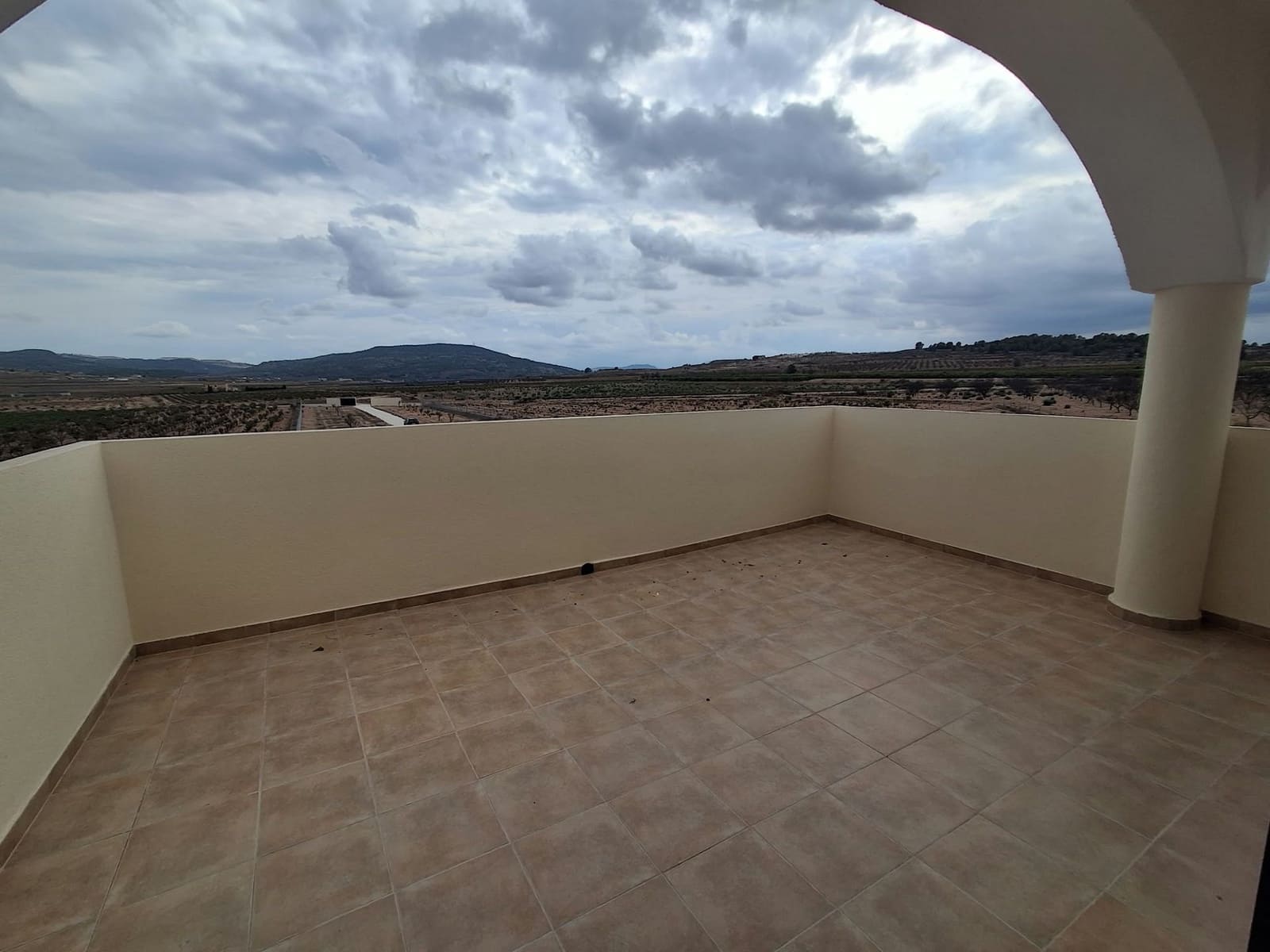5 soverom Finca/Herregård til salgs i Pinoso med svømmebasseng garasje - € 485 000 (Ref: 9883974)