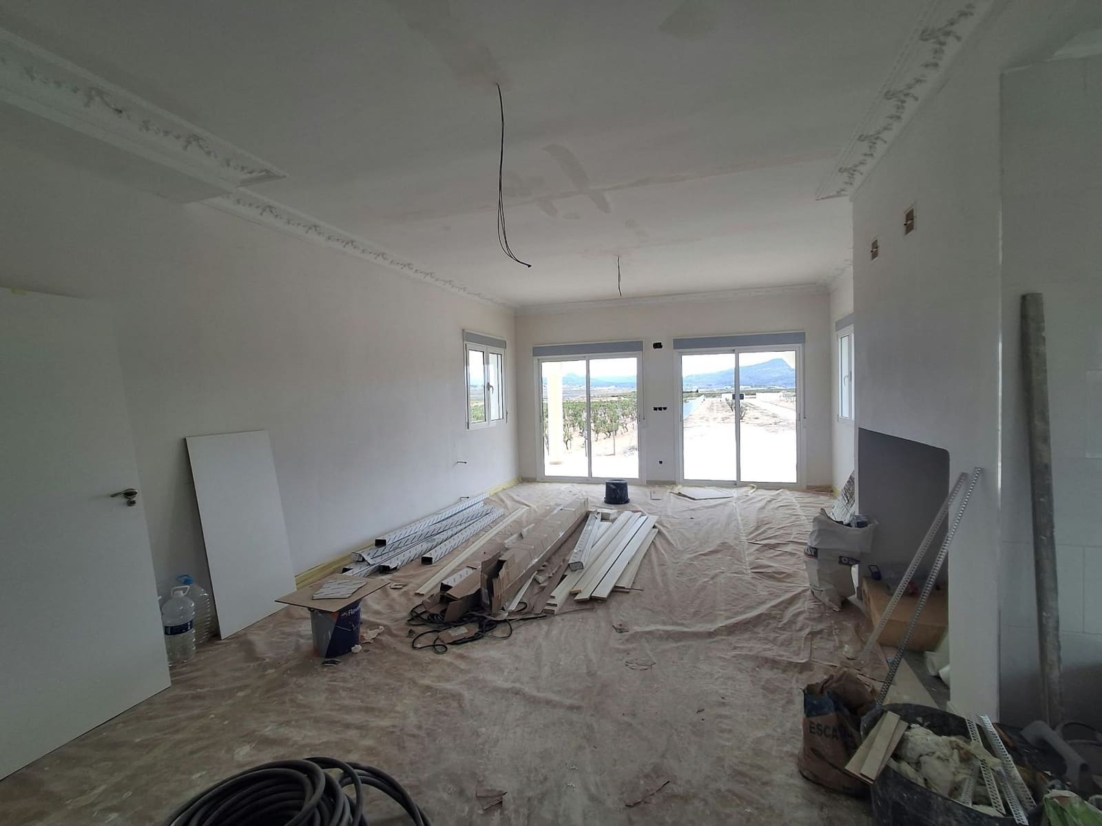 5 soverom Finca/Herregård til salgs i Pinoso med svømmebasseng garasje - € 485 000 (Ref: 9883974)