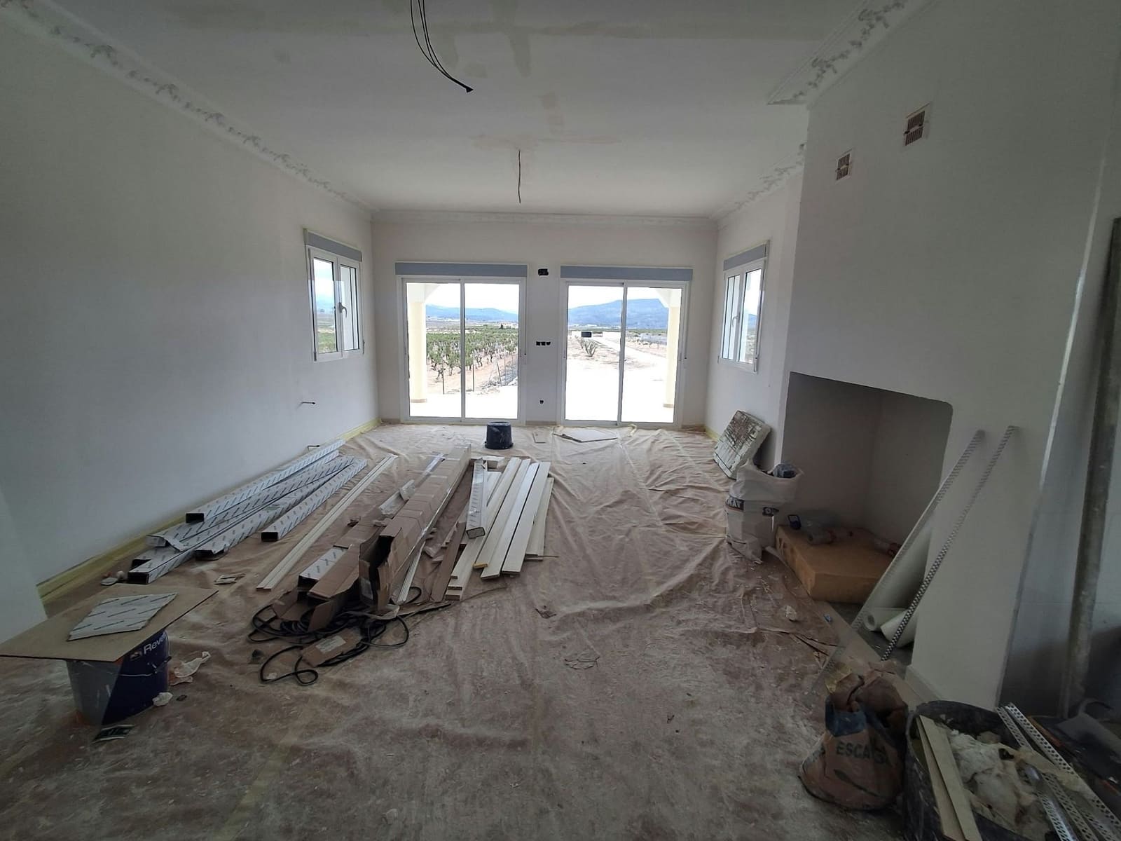 5 soverom Finca/Herregård til salgs i Pinoso med svømmebasseng garasje - € 485 000 (Ref: 9883974)