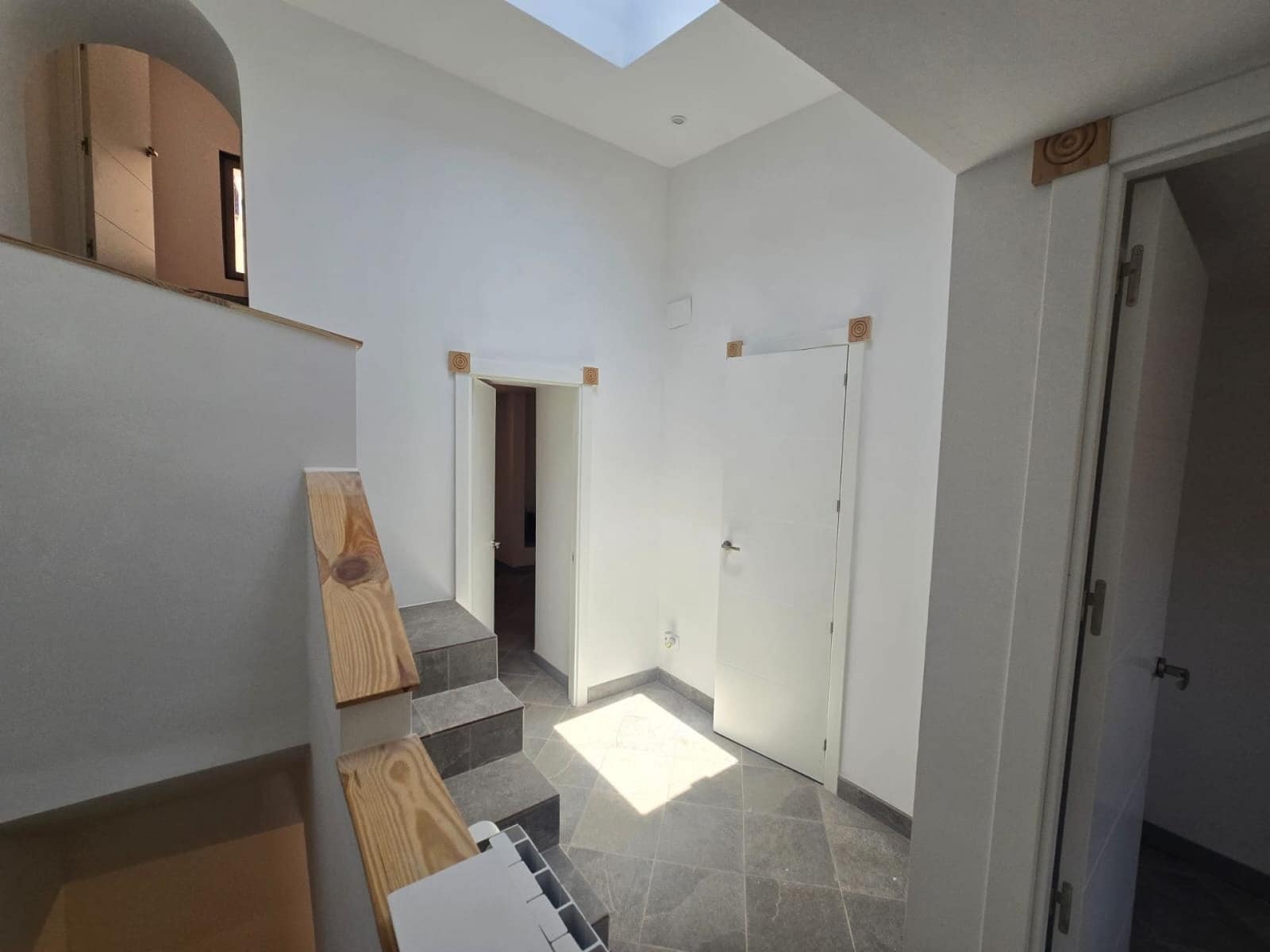 3 bedroom Townhouse for sale in Sax - € 125,000 (Ref: 9889698)