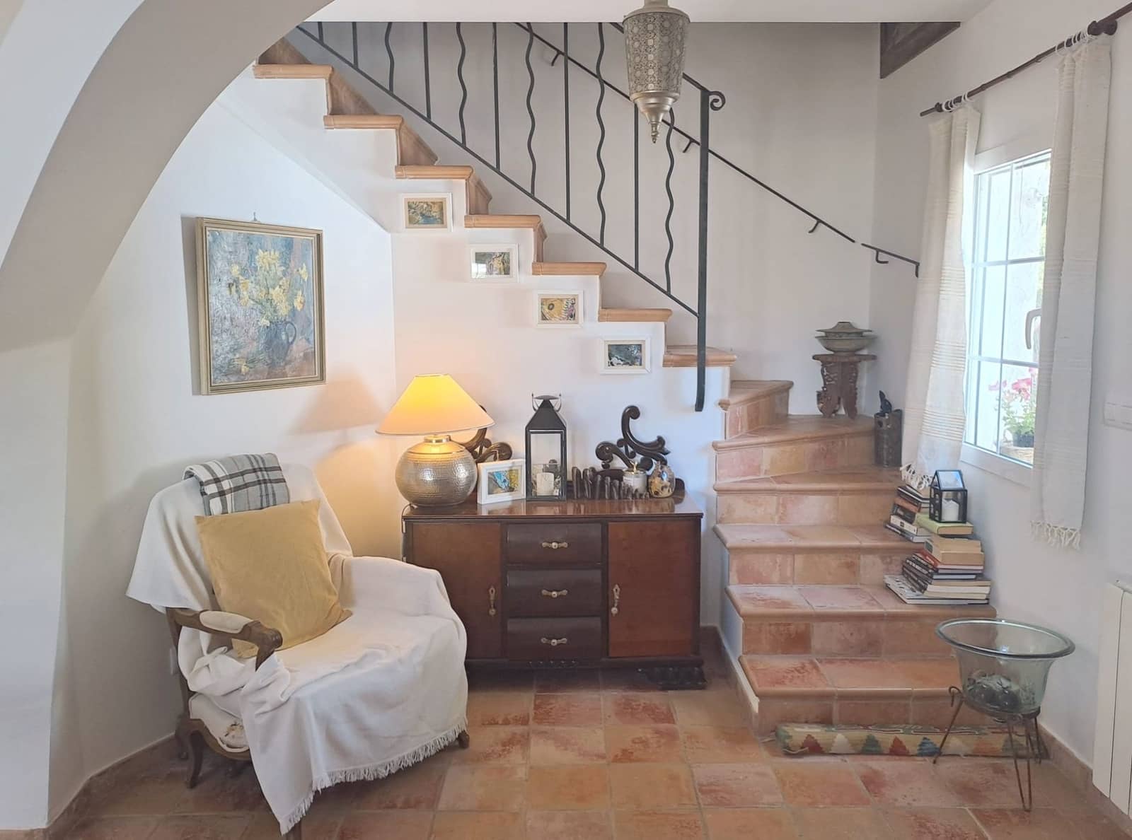 6 sypialnia Finka/Dom wiejski na sprzedaż w Sax z basenem garażem - 539 950 € (Ref: 9895126)