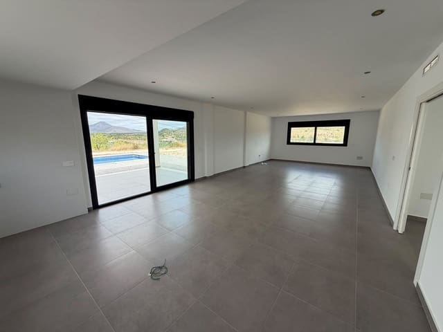 4 quarto Moradia para venda em Macisvenda, Abanilla com piscina - 395 000 € (Ref: 9902737)
