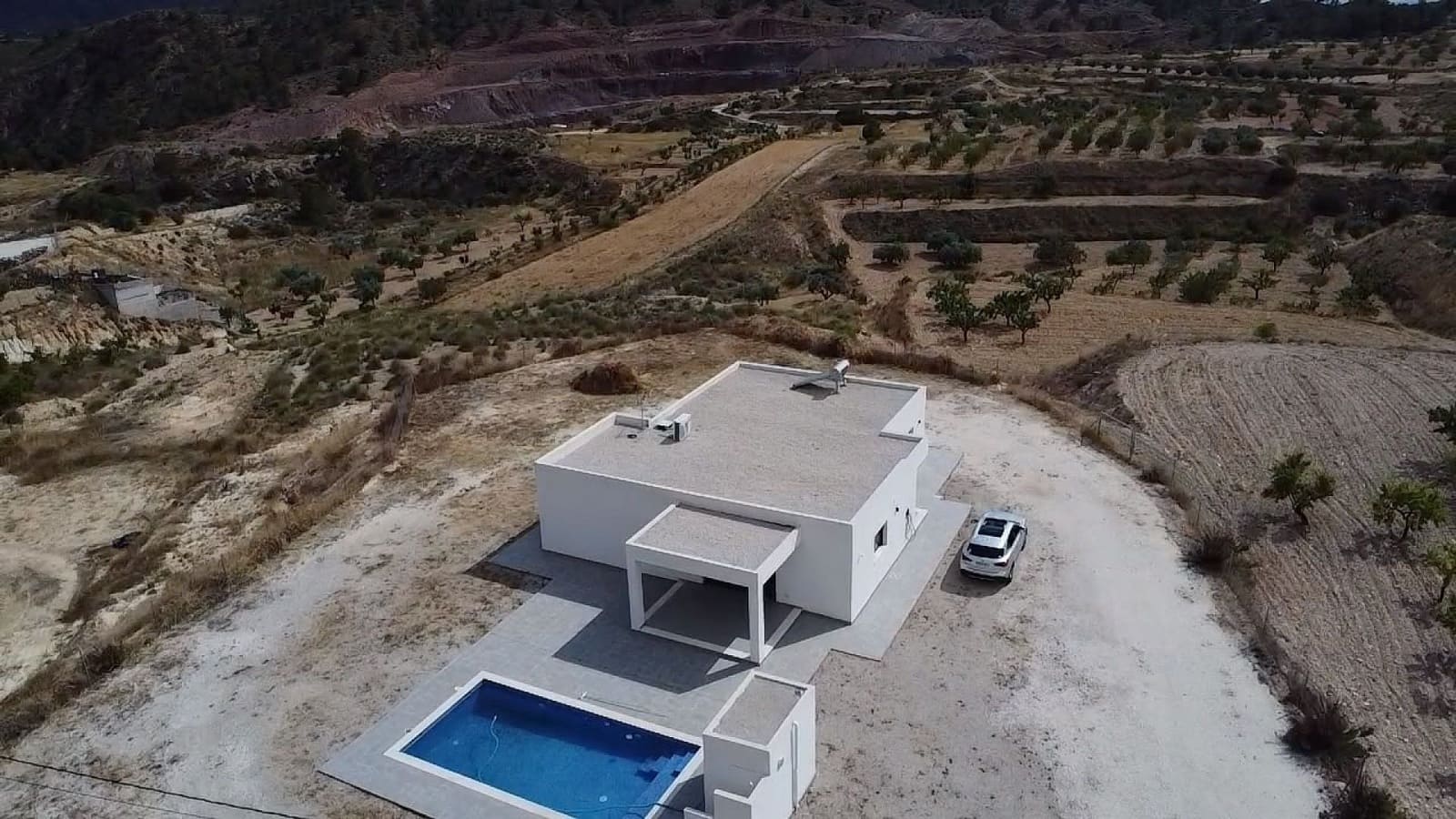 4 quarto Moradia para venda em Macisvenda com piscina - 395 000 € (Ref: 9902737)