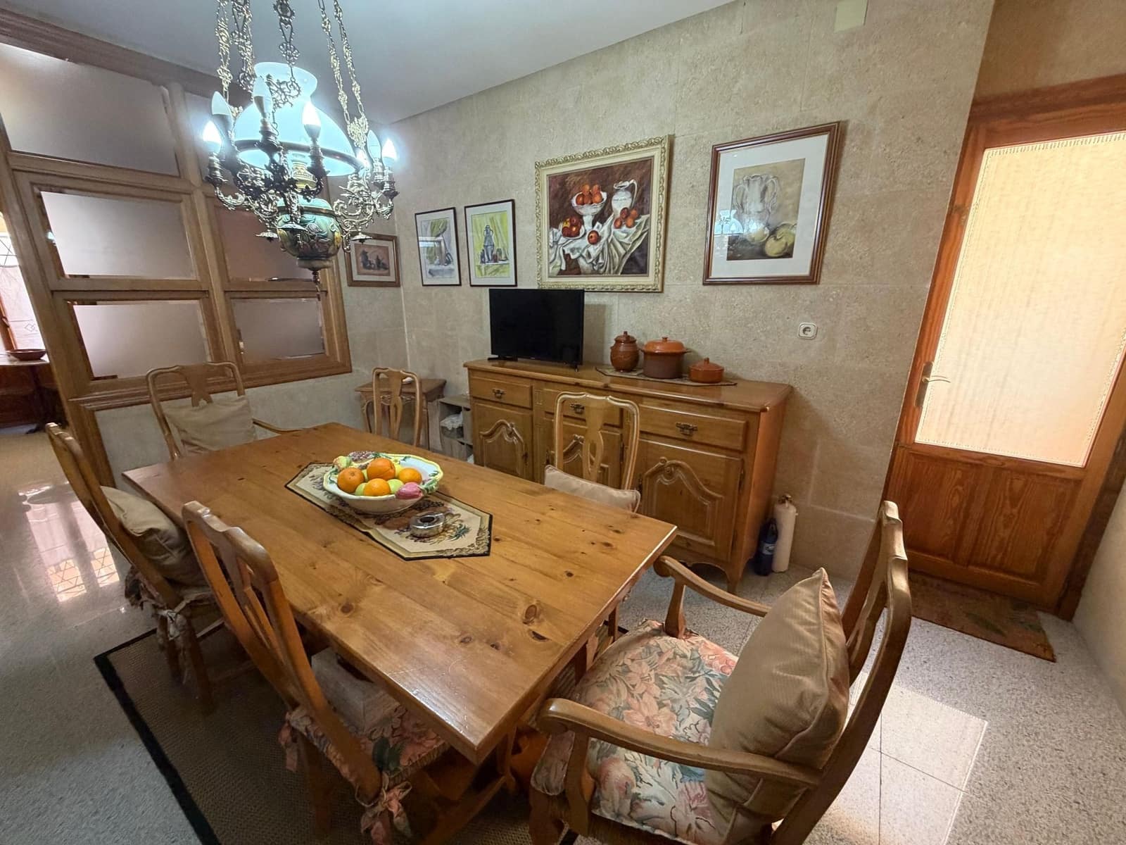 Apartamento de 4 habitaciones en Jumilla en venta - 600.000 € (Ref: 9906845)