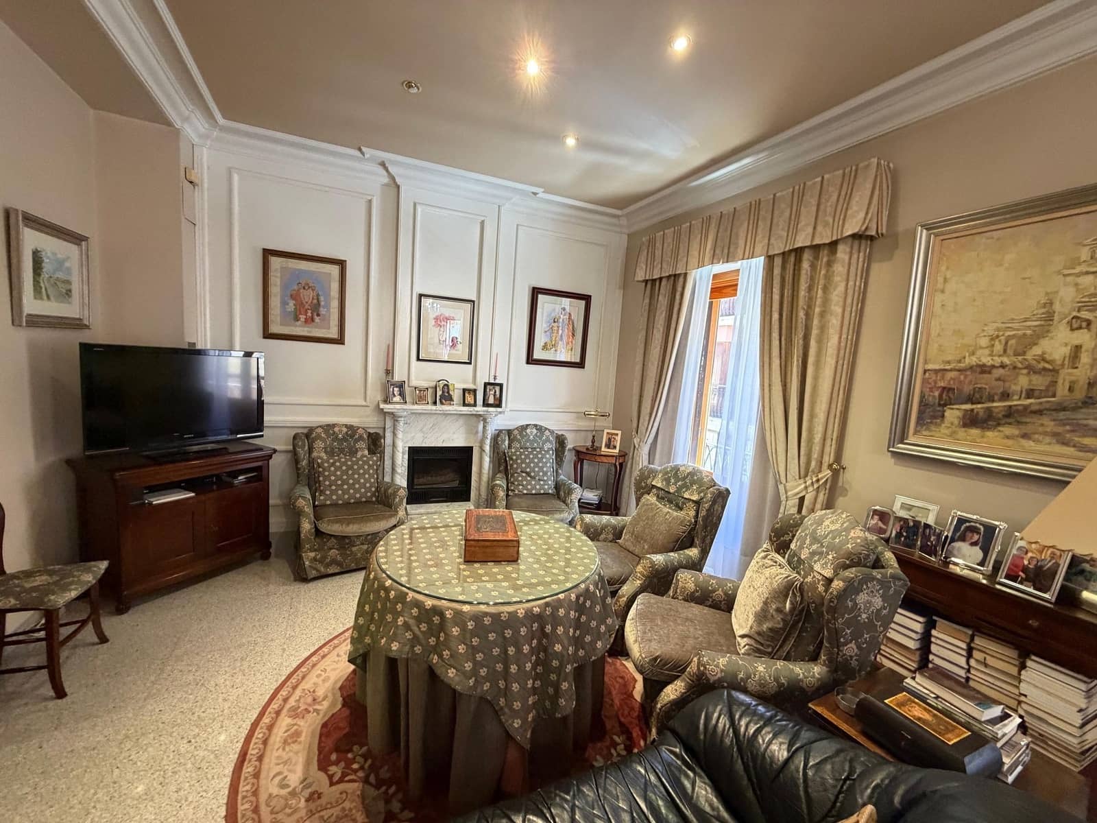 Apartamento de 4 habitaciones en Jumilla en venta - 600.000 € (Ref: 9906845)